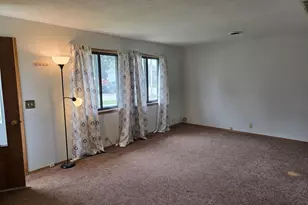 203 Thomas Ave, Worthington, MN 56187 - Photo 5