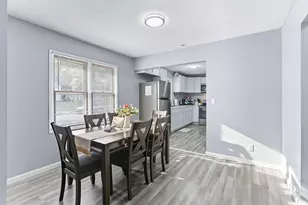 2304 Sheridan Ave N, Minneapolis, MN 55411 - Photo 9