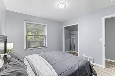 2304 Sheridan Avenue N, Minneapolis, MN 55411 - Photo 13