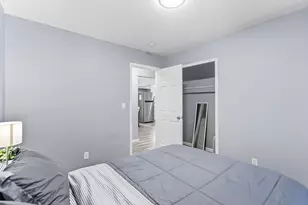 2304 Sheridan Ave N, Minneapolis, MN 55411 - Photo 15