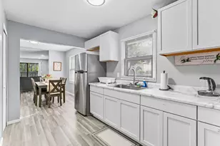 2304 Sheridan Ave N, Minneapolis, MN 55411 - Photo 11