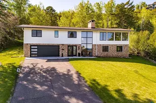 3801 Rockview Ct, Duluth, MN 55804 - Photo 1