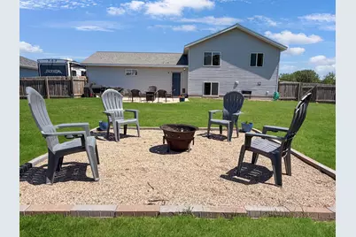 501 Darlene Drive, Marshall, MN 56258 - Photo 7