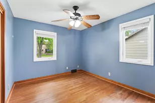 7804 Emerson Ave N, Brooklyn Park, MN 55444 - Photo 11