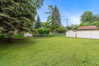 1292 County Road B W, Roseville, MN 55113 - Photo 3