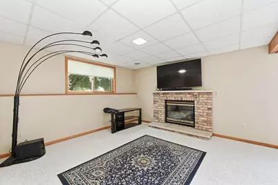 4212 Valley Drive NW, Rochester, MN 55901 - Photo 19