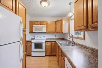 359 Odanah Avenue #1C, New Richmond, WI 54017 - Photo 7