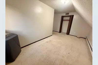 751 Cottage Avenue E, Saint Paul, MN 55106 - Photo 27