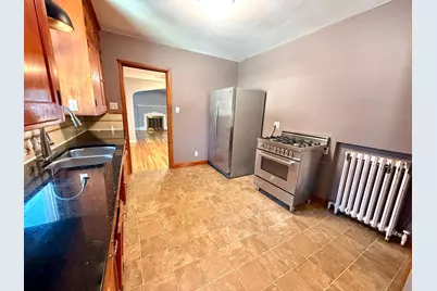 751 Cottage Avenue E, Saint Paul, MN 55106 - Photo 21