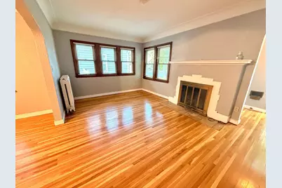 751 Cottage Avenue E, Saint Paul, MN 55106 - Photo 11