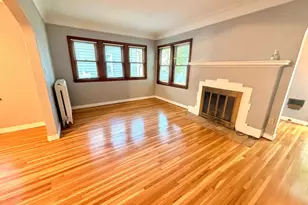 751 Cottage Ave E, Saint Paul, MN 55106 - Photo 11
