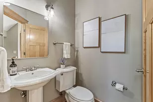 1411 Archwood Rd, Minnetonka, MN 55305 - Photo 21