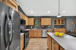 1734 Juniper Ln SW, Rochester, MN 55902 - Photo 5