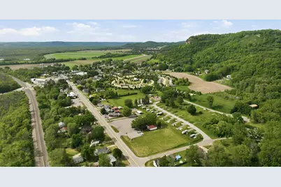 286 S Wi-35, Nelson, WI 54756 - Photo 11