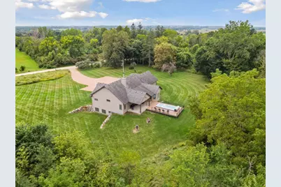 2675 35th Street W, Webster, MN 55088 - Photo 5