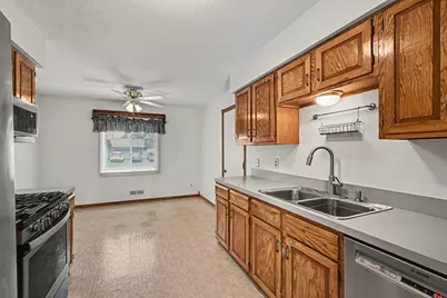 15632 Heywood Way, Apple Valley, MN 55124 - Photo 13