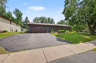 15632 Heywood Way, Apple Valley, MN 55124 - Photo 1