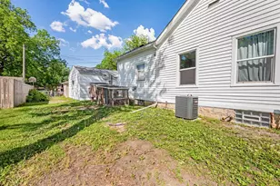 212 Main St E, Saint Clair, MN 56080 - Photo 11