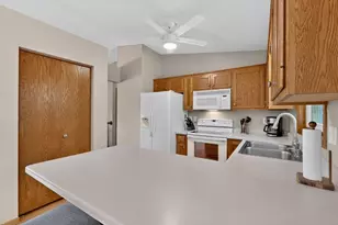 5023 25th Ave NW, Rochester, MN 55901 - Photo 9