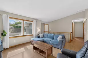 5023 25th Ave NW, Rochester, MN 55901 - Photo 3