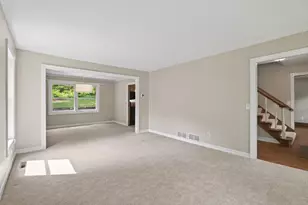 113 E 135th St, Burnsville, MN 55337 - Photo 5