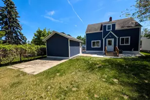 532 2nd Ave SW, Perham, MN 56573 - Photo 3