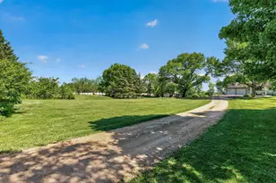 17727 Hwy 7, New Germany, MN 55367 - Photo 3