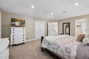 9190 Victoria Dr, Eden Prairie, MN 55347 - Photo 29