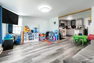 902 Quincy St, Alexandria, MN 56308 - Photo 7