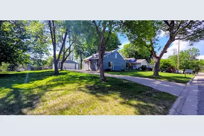 902 Quincy Street, Alexandria, MN 56308 - Photo 3