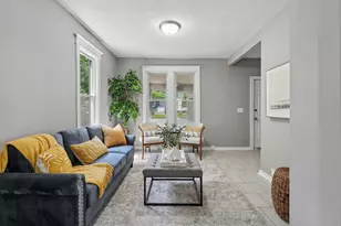 2328 Sheridan Ave N, Minneapolis, MN 55411 - Photo 3