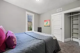 2328 Sheridan Ave N, Minneapolis, MN 55411 - Photo 15