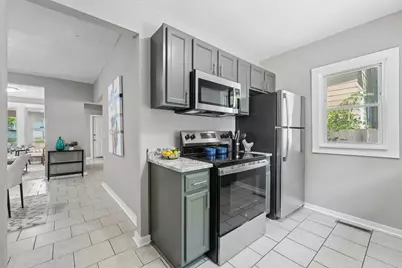 2328 Sheridan Avenue N, Minneapolis, MN 55411 - Photo 5