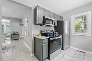 2328 Sheridan Ave N, Minneapolis, MN 55411 - Photo 5