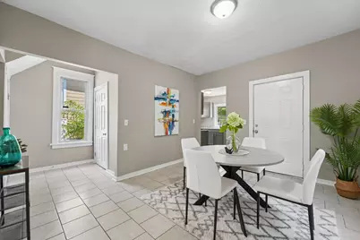 2328 Sheridan Avenue N, Minneapolis, MN 55411 - Photo 9