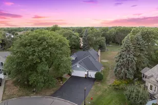 8841 Loch Lomond Ct, Brooklyn Park, MN 55443 - Photo 61