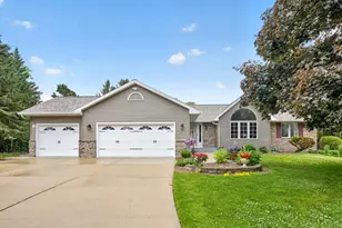 1800 13th Ave NE, Rochester, MN 55906 - Photo 5
