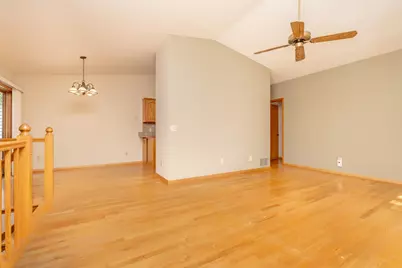7024 W 113th Street, Bloomington, MN 55438 - Photo 7