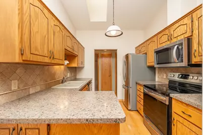 7024 W 113th Street, Bloomington, MN 55438 - Photo 11