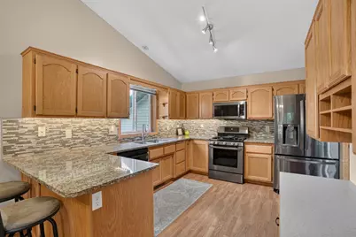 2761 88th Lane NE, Blaine, MN 55449 - Photo 5