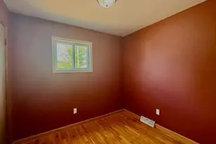 213 Cedar Street W, Houston, MN 55943 - Photo 9