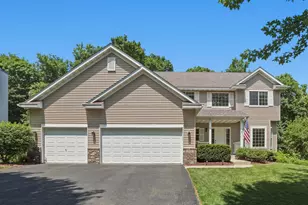 9142 Woodland Dr, Saint Bonifacius, MN 55375 - Photo 1