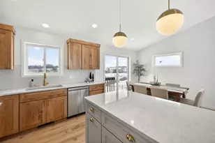 915 7th Ave, Wanamingo, MN 55983 - Photo 19