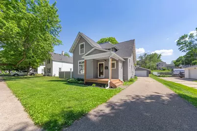 727 Division Street W, Faribault, MN 55021 - Photo 1
