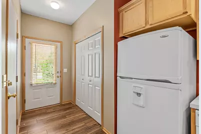 6637 Lamplight Drive, Albertville, MN 55301 - Photo 15