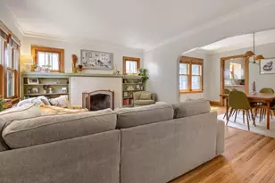 1545 Simpson St, Saint Paul, MN 55108 - Photo 5