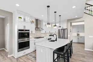 16920 Reeder Rdg, Eden Prairie, MN 55347 - Photo 5