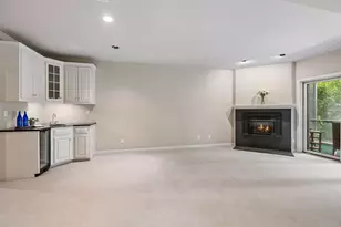 7238 Lewis Ridge Pkwy, Edina, MN 55439 - Photo 19