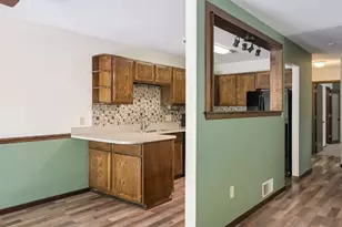 11106 Vessey Ave S, Bloomington, MN 55437 - Photo 7