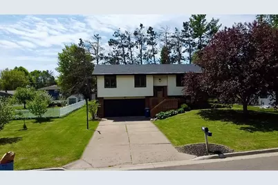 1212 W Marshall Street, Rice Lake, WI 54868 - Photo 3